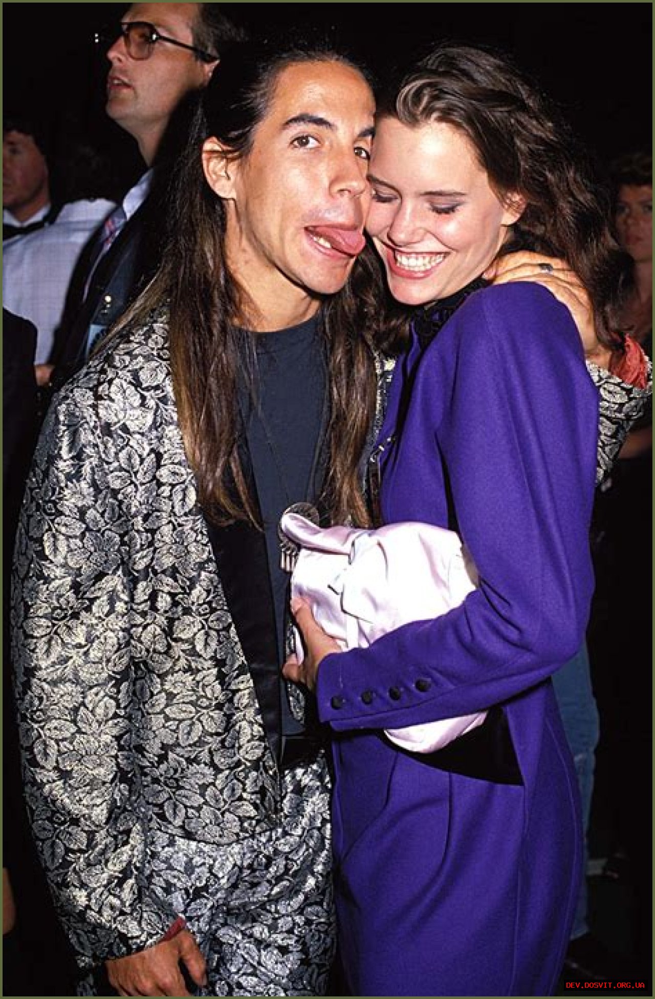 Exploring The Intriguing Dating History Of Anthony Kiedis